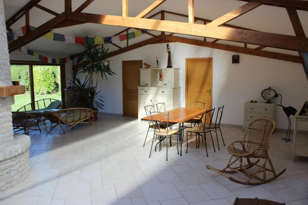 Les Gites Karma Andres  Exterior photo